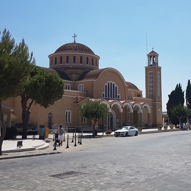 Паралимни конечная автобуса (церковь святого Георгия) Кипр