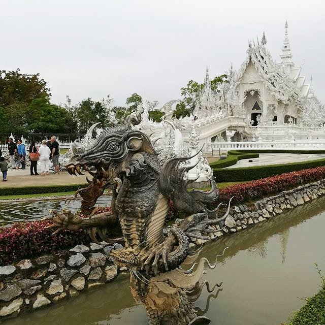 Ват Ронг Кхун (Wat Rong Khun)