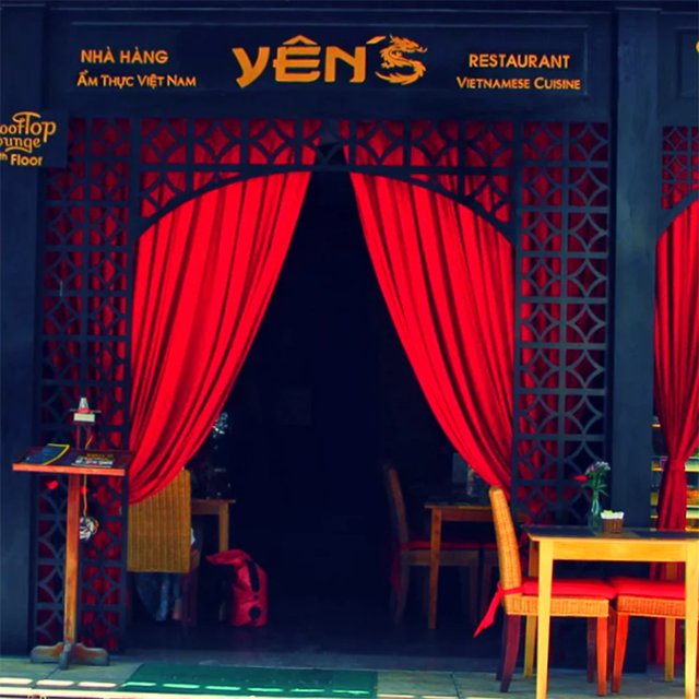 Yen's Restaurant. Нячанг. Вьетнам