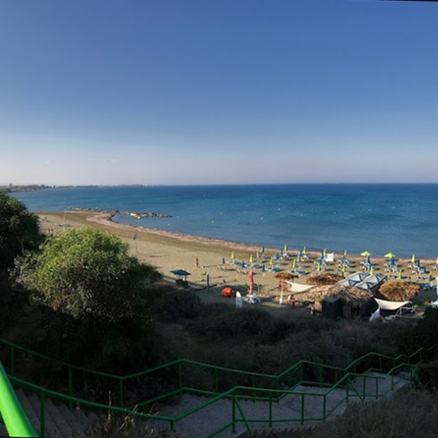 Coconut Beach Ларнака Кипр