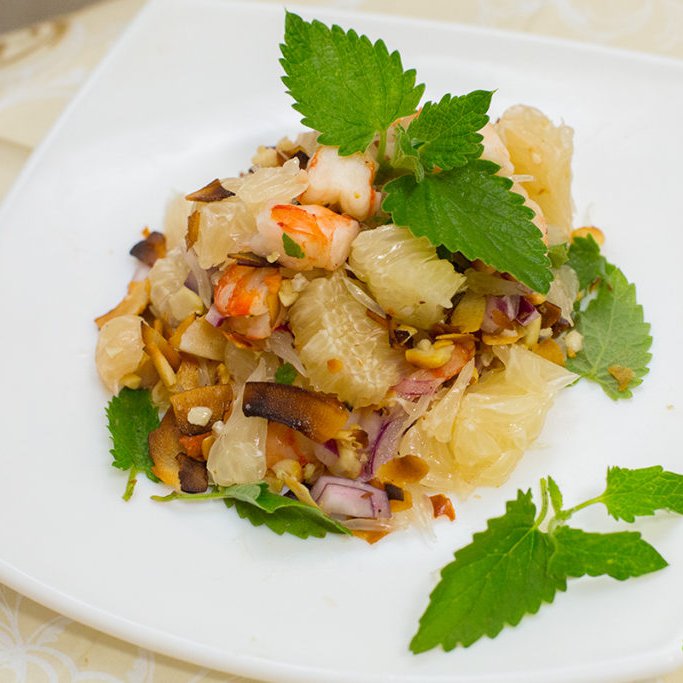 Тайский салат из помело Ям Сом О